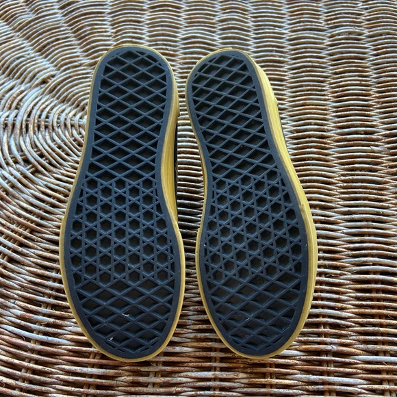 RELISTED - SEE MY NEW LISTINGS!!! - Picture 8 of 9